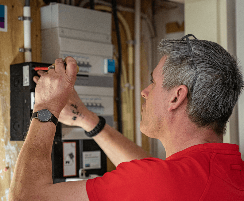 Hero Storingsmonteur 1280x853 Hero Storingsmonteur 1280x853